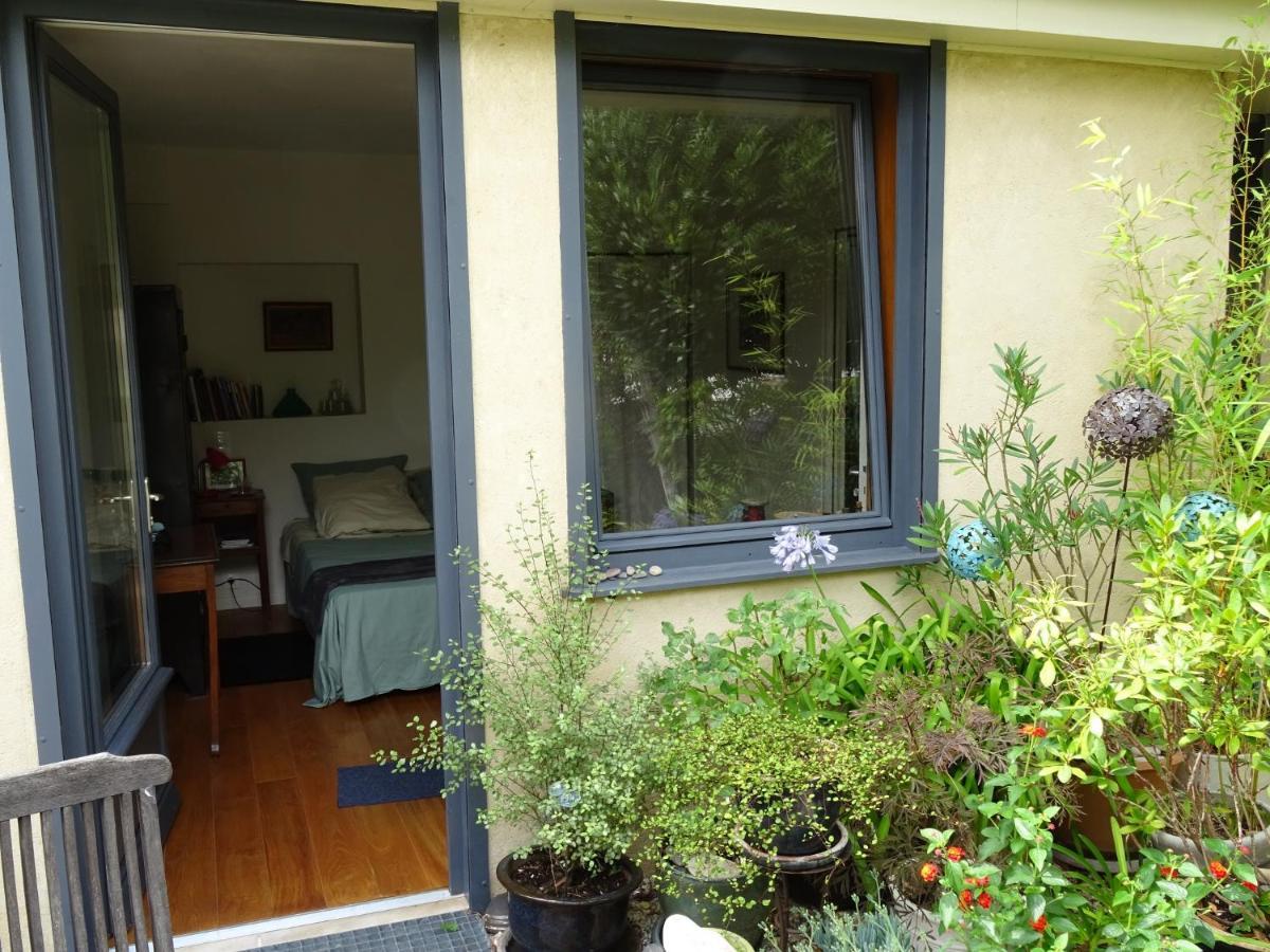 Chambre D'Hotes Sur Jardin Acces Pmr Bed & Breakfast Caen Exterior photo